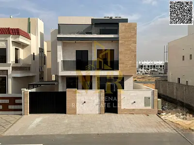 فرصة ذهبية  فيلا شارع وسكة بتصميم عصري مع روف فاخر بسعر قابل للتفاوض