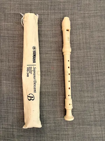 Yamaha YRS-24B Soprano Recorder with Case