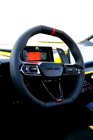 2026 CAN-AM MAVERICK photo 15