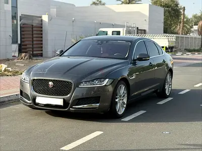 Jaguar XF - Portfolio - Fully loaded