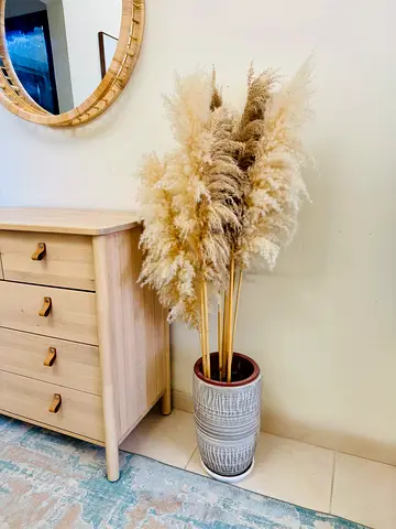 Pampas Grass vase