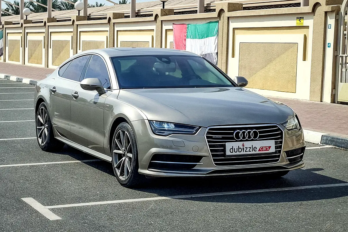 Audi A7 2016 — photo 1 of 16