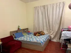Mater bedroom available for single person or cuple
