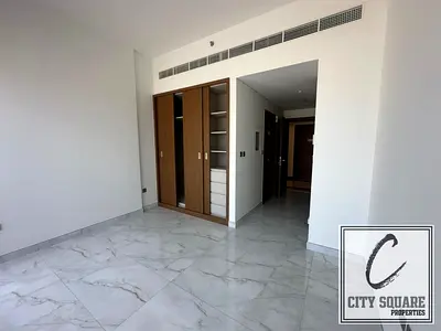 Spacious studio for rent || High floor|| Semi-furnished