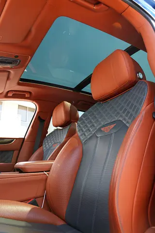 2021 Bentley BENTAYGA — миниатюра 5