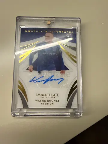 Rooney autograph card /5