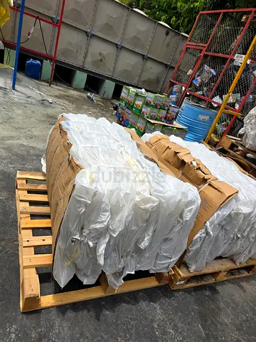 Scrap - Bulk plastic Bags, form, bottles