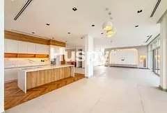 Vacant | Custom Build | Single Row