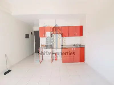 SPECIOUS/ STUDIO LIKE A NEW/ FAMILY BUILDING/ NEAR BUS STATION/