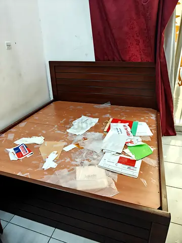 Bed king size