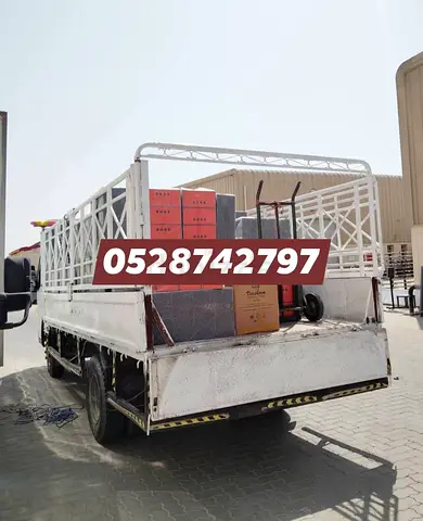 Movers pick up 1 Ton and 3 Ton in Mohammad bin Zayed city