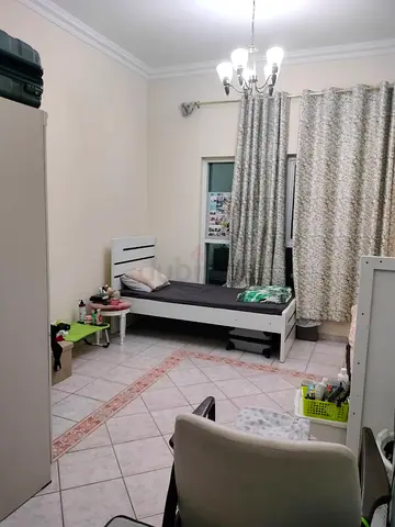 Bed space available for 4 months