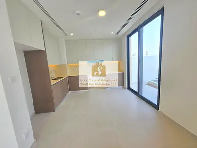 Vacant Home I 4 BR Townhouse I Greenview 3