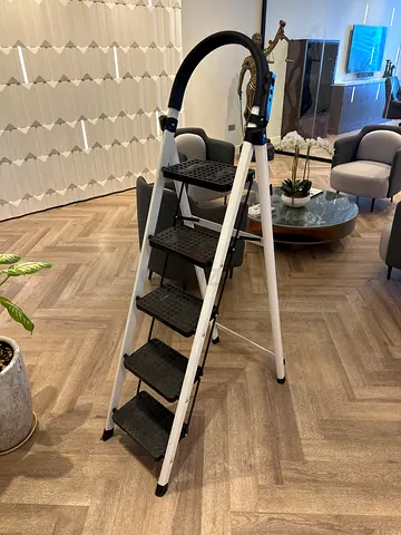 6-Step Folding Aluminum Ladder / Household Step Stool