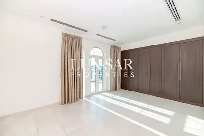 Big Garden | Internal Unit | Steps from the Park