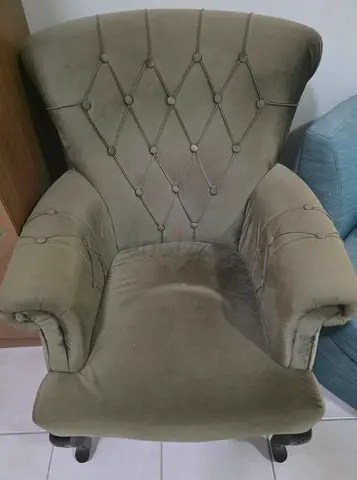 Used tufted olive-green velvet accent armchair — comfortable single seat