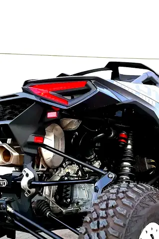 2026 CAN-AM MAVERICK photo 12