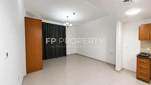 Cozy Studio | Pool View | Mid Floor | Covered Parking