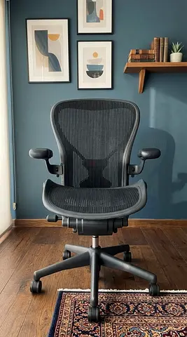 Hermanmiller aeron chair