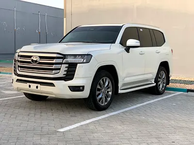 Toyota Land Cruiser GXR 2025 - GCC Specs - Brand New