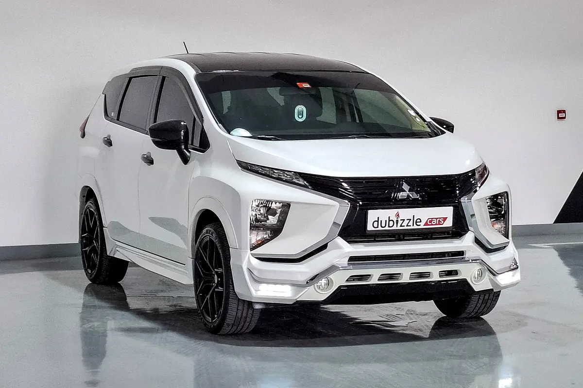 Mitsubishi Xpander 2021 — photo 1 of 15