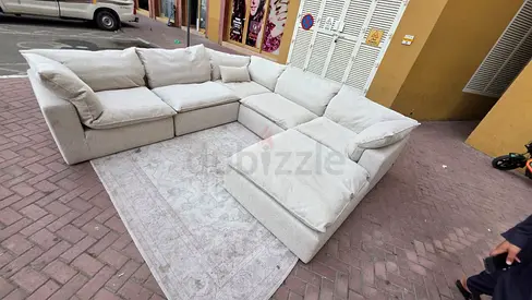 2xL home Brand Corner sofa with ottoman