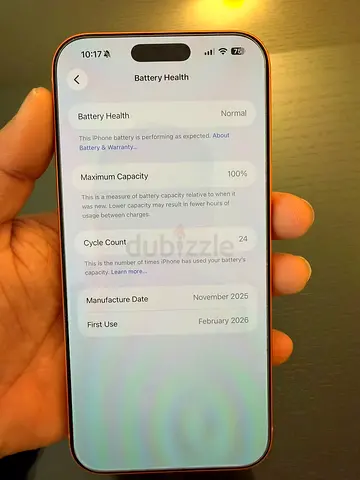 iPhone 17 Pro Max (orange) - 100% Battery Health, Like New