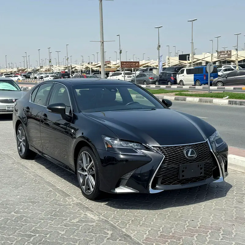 Lexus GS-Series 2018 — photo 1 of 13