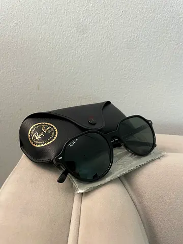 Original Men’s Ray-Ban Polarized Sunglass