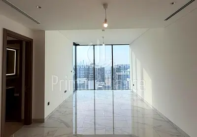 Vacant | Brand New | Stunning Views