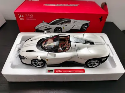 Bburago Ferrari Daytona DIECAST scale 1:18 model for sale