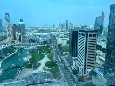 SEA VIEW | VACANT | High Floor| LARGE LAYOUT