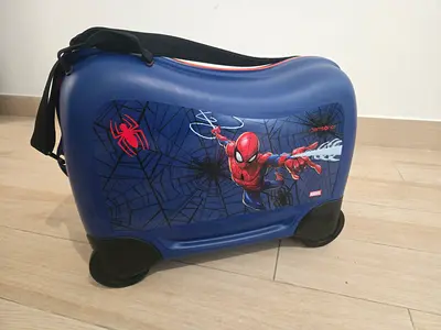 Samsonite Dream Rider - childrens luggage
