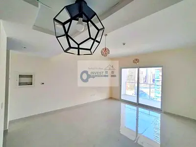 UNFURNISHED --SPACIOUS SIZE-READY TO MOVE