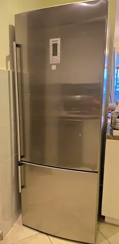 Siemens Stainless Steel Fridge Freezer - good Condition