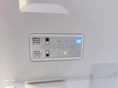 Medium freezer chest with digital temp control - working condition