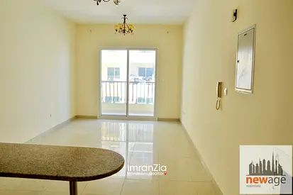 Vacant STUDIO in warsan 4th