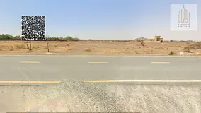 Residential/commercial land in Manama 8