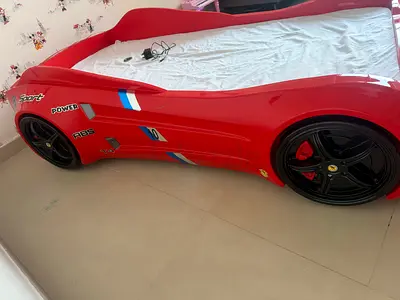 Kids bed with martes