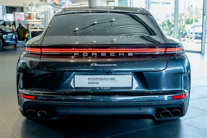 صورة 8 لـ 2025 Porsche PANAMERA