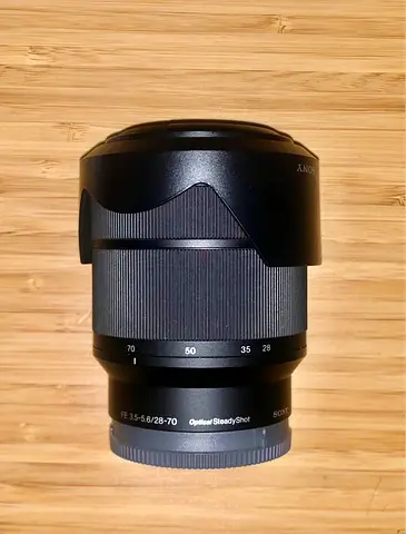 Sony lens 28-70 NEVER USED