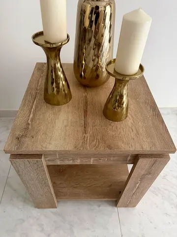 طاولتين جانبيتين بشكل عصري