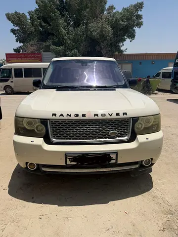 Land Rover Range Rover Vogue 2010 - Urgent sale price negotiable