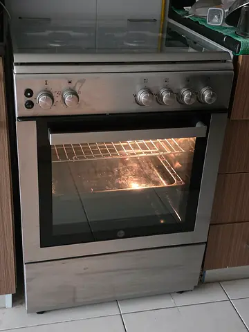Cooker