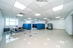 Vacant | Fully Fitted | Fully Furnished