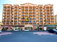2 Bedroom with Maid's Room Bright and Large Apartment with Gym / Pool Prime Location