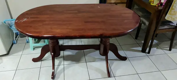 Solid Wood Oval Dining Table - 6 Seater, Good Condition