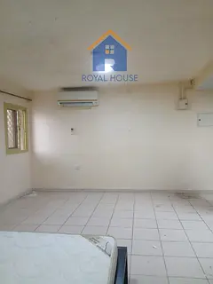 Studio for annual rent in Khan