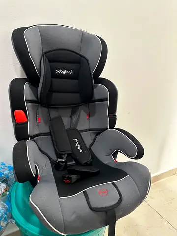 Babyhug Child Car Seat / Booster Seat - Good Condition