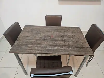 Dinning table